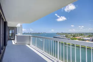 123 Lakeshore Dr, North Palm Beach, FL 33408 - Photo 1