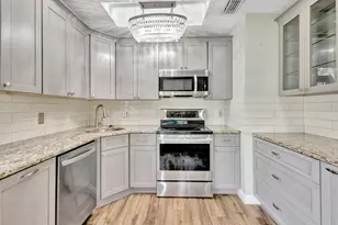 1791 SW Boeing St, Port Saint Lucie, FL 34953 - Photo 8