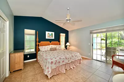 9460 Seagrape Drive, Vero Beach, FL 32963 - Photo 20