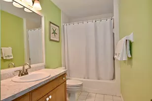 9460 Seagrape Dr, Vero Beach, FL 32963 - Photo 28