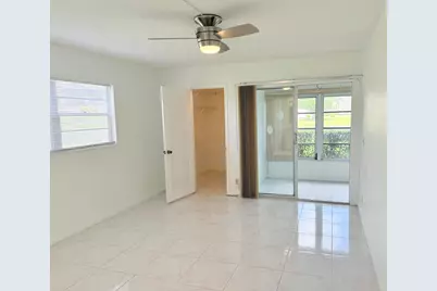1036 Hythe B #B, Boca Raton, FL 33434 - Photo 14
