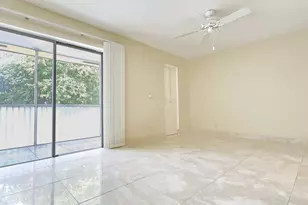 300 Village Green Cir S, Palm Springs, FL 33461 - Photo 6