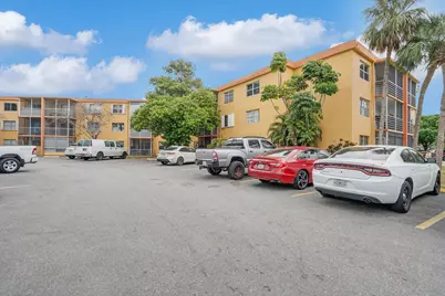 4364 NW 9th Avenue #16-3d, Deerfield Beach, FL 33064 - Photo 2
