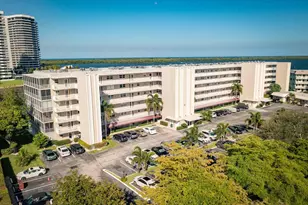 44 Yacht Club Dr, North Palm Beach, FL 33408 - Photo 26