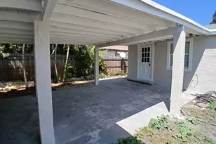 5815 Garden Ave, West Palm Beach, FL 33405 - Photo 4