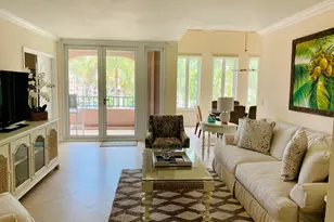 100 SE 5th Ph17 Ave SE, Boca Raton, FL 33432 - Photo 4