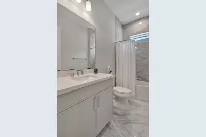 211 SE Calmo Circle, Port Saint Lucie, FL 34984 - Photo 24