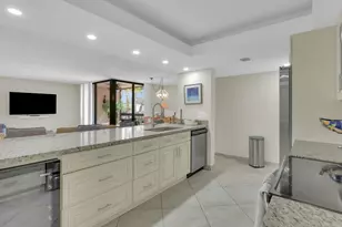 450 Egret Cir, Delray Beach, FL 33444 - Photo 6