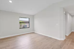 73 Las Casitas Ct, Fort Pierce, FL 34951 - Photo 24