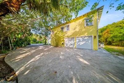 3900 NE Cheri Drive, Jensen Beach, FL 34957 - Photo 42