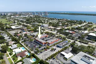 721 US Hwy 1, North Palm Beach, FL 33408 - Photo 1