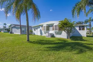 2 Galicia Ln, Port Saint Lucie, FL 34952 - Photo 24