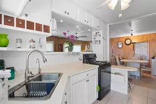 2 Galicia Ln, Port Saint Lucie, FL 34952 - Photo 2