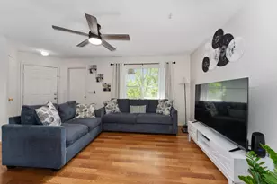 627 Dory Ln Ln, Altamonte Springs, FL 32714 - Photo 2