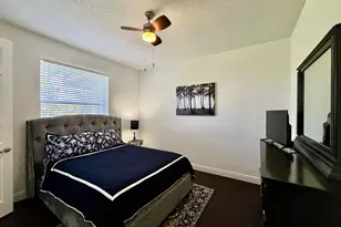 1920 S Club Dr, Wellington, FL 33414 - Photo 30