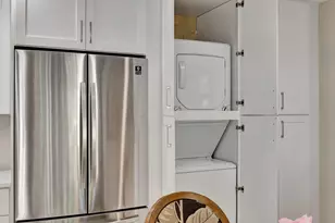 356 Prestwick Cir, Palm Beach Gardens, FL 33418 - Photo 12