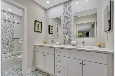 356 Prestwick Circle #3, Palm Beach Gardens, FL 33418 - Photo 16