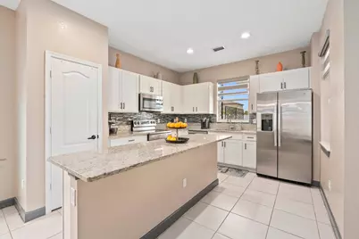 7165 NW Farnsworth Circle, Port Saint Lucie, FL 34987 - Photo 14