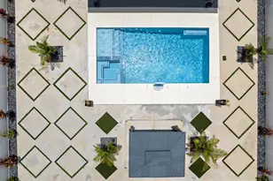 7165 NW Farnsworth Cir, Port Saint Lucie, FL 34987 - Photo 4