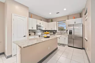 7165 NW Farnsworth Cir, Port Saint Lucie, FL 34987 - Photo 14