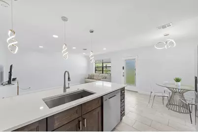 234 Capri E, Delray Beach, FL 33484 - Photo 8