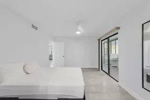 234 Capri E, Delray Beach, FL 33484 - Photo 16