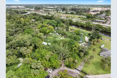 69 Armadillo Way, West Palm Beach, FL 33411 - Photo 2