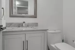 1084 Guildford E, Boca Raton, FL 33434 - Photo 12