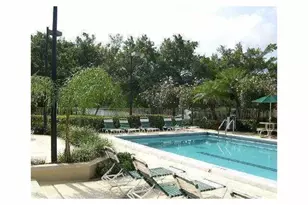 621 Cypress Lake Blvd, Deerfield Beach, FL 33064 - Photo 20