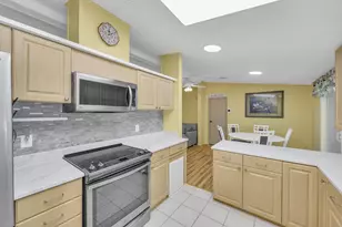 7850 SE Shenandoah Dr, Hobe Sound, FL 33455 - Photo 8