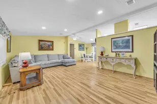 7850 SE Shenandoah Dr, Hobe Sound, FL 33455 - Photo 10