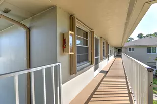 25 Lake Vista Trail, Port Saint Lucie, FL 34952 - Photo 4