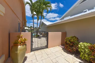 150 Beach Summit Court, Jupiter, FL 33477 - Photo 14