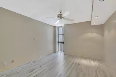 1010 S Ocean Boulevard #914, Pompano Beach, FL 33062 - Photo 10