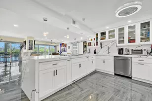 1537 E Hillsboro Blvd, Deerfield Beach, FL 33441 - Photo 12