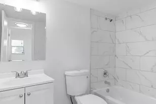 8000 Sunrise Lakes Dr E, Sunrise, FL 33322 - Photo 12