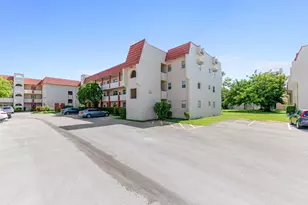 8000 Sunrise Lakes Dr E, Sunrise, FL 33322 - Photo 1