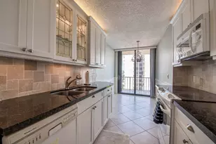 4200 N Ocean Dr, Riviera Beach, FL 33404 - Photo 8