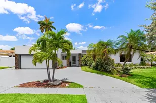 2611 NE 49th St, Lighthouse Point, FL 33064 - Photo 4