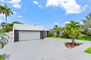 2611 NE 49th St, Lighthouse Point, FL 33064 - Photo 6