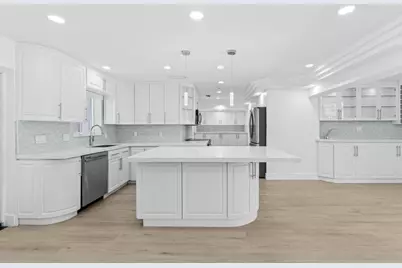 2611 NE 49 Street, Lighthouse Point, FL 33064 - Photo 8