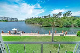 711 NE Harbour Terrace, Boca Raton, FL 33431 - Photo 1