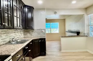 629 Troy Blvd, West Palm Beach, FL 33409 - Photo 10