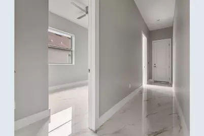 660 NE Moss Rose Place, Port Saint Lucie, FL 34983 - Photo 16