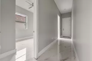 660 NE Moss Rose Pl, Port Saint Lucie, FL 34983 - Photo 16