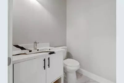 660 NE Moss Rose Place, Port Saint Lucie, FL 34983 - Photo 20