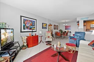 1009 N Ocean Blvd, Pompano Beach, FL 33062 - Photo 10