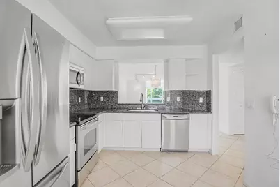 5874 Crystal Shores Drive #308, Boynton Beach, FL 33437 - Photo 6