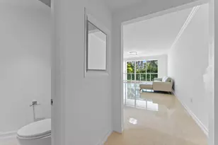 550 SE Mizner Blvd, Boca Raton, FL 33432 - Photo 10