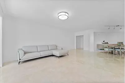 550 SE Mizner Boulevard #B206, Boca Raton, FL 33432 - Photo 12